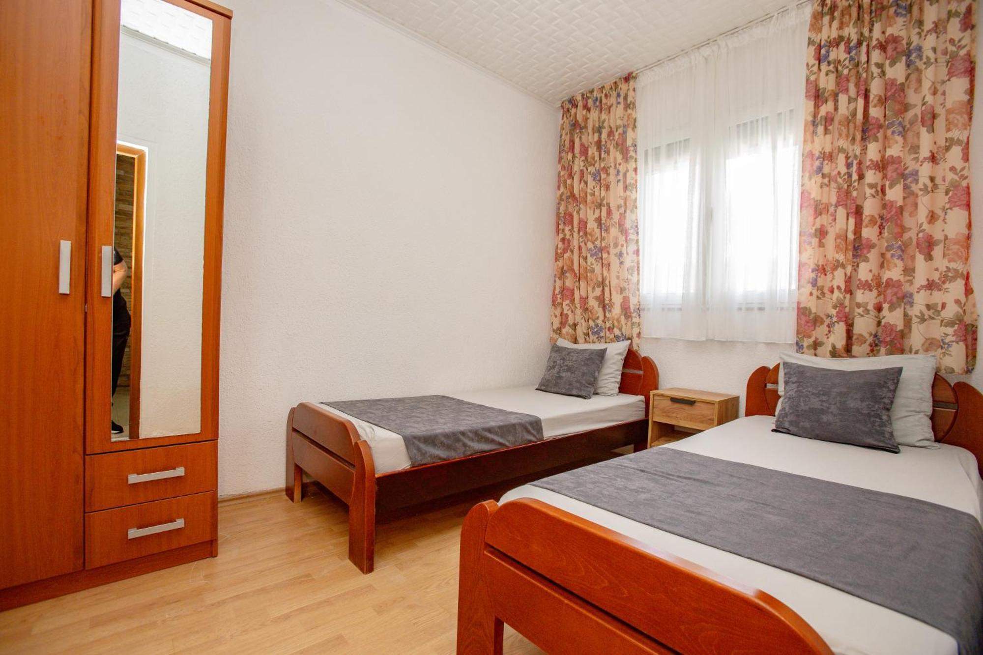 Apartments Oliva Utjeha Kültér fotó