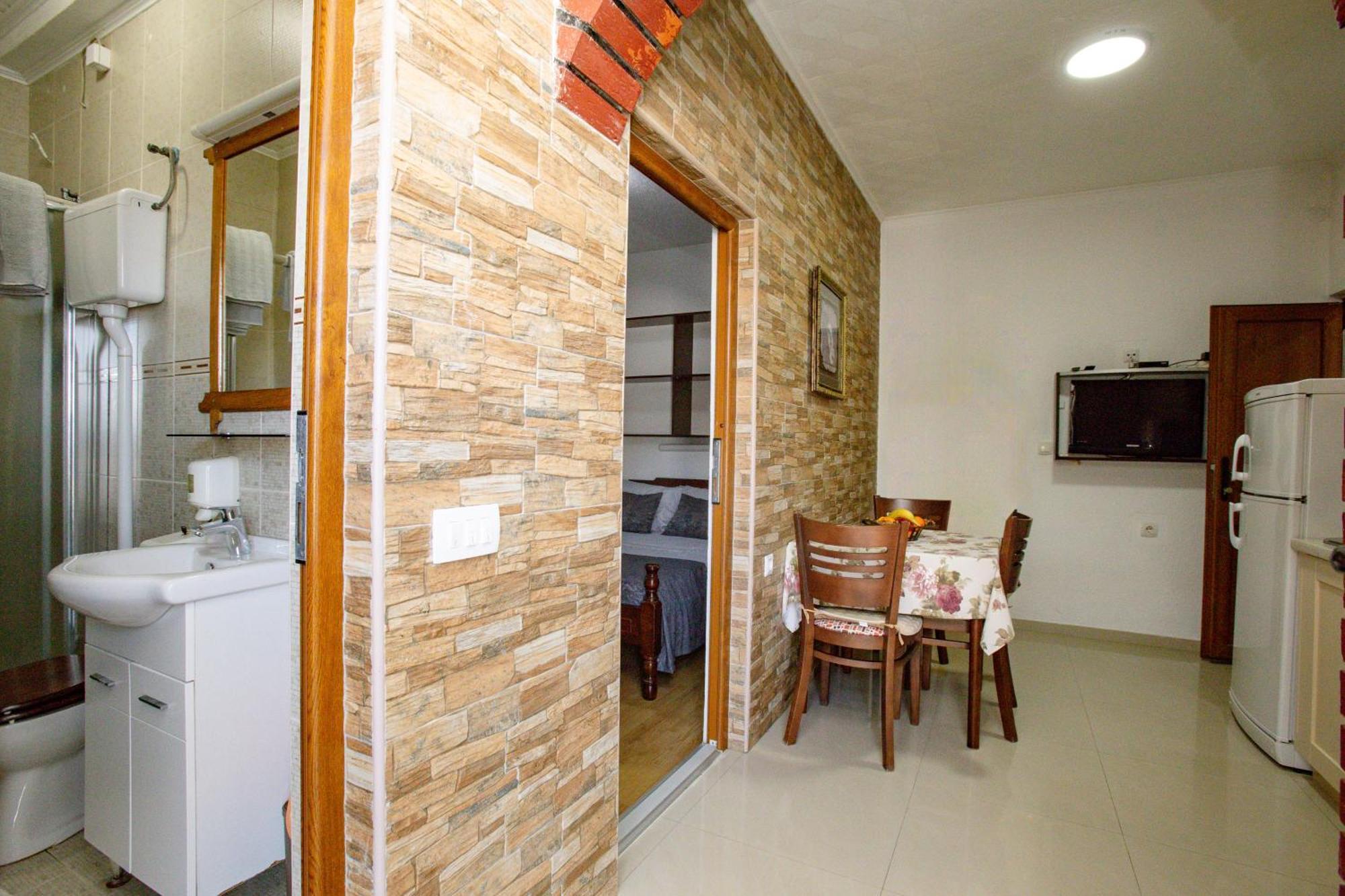 Apartments Oliva Utjeha Kültér fotó