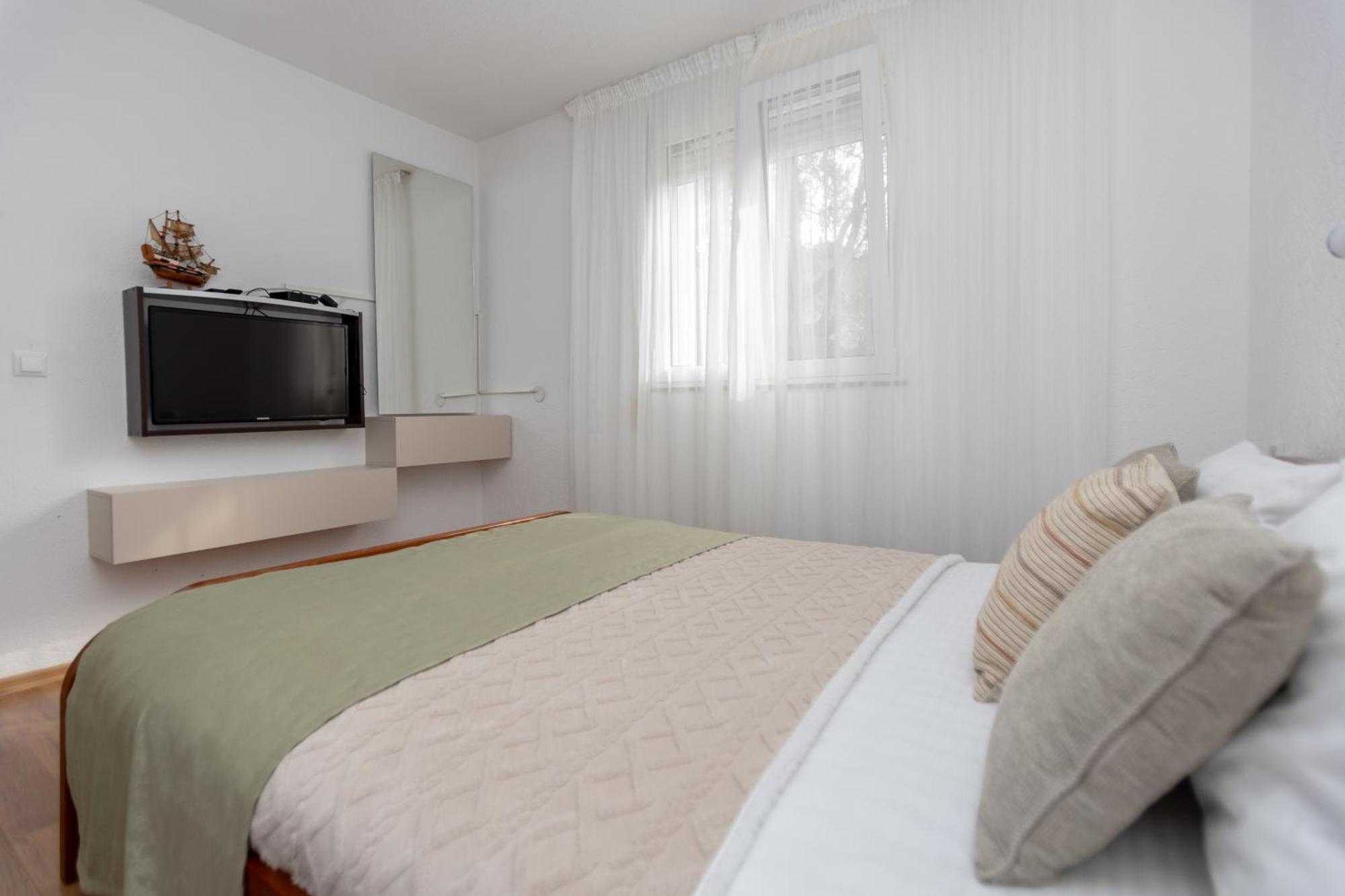 Apartments Oliva Utjeha Kültér fotó